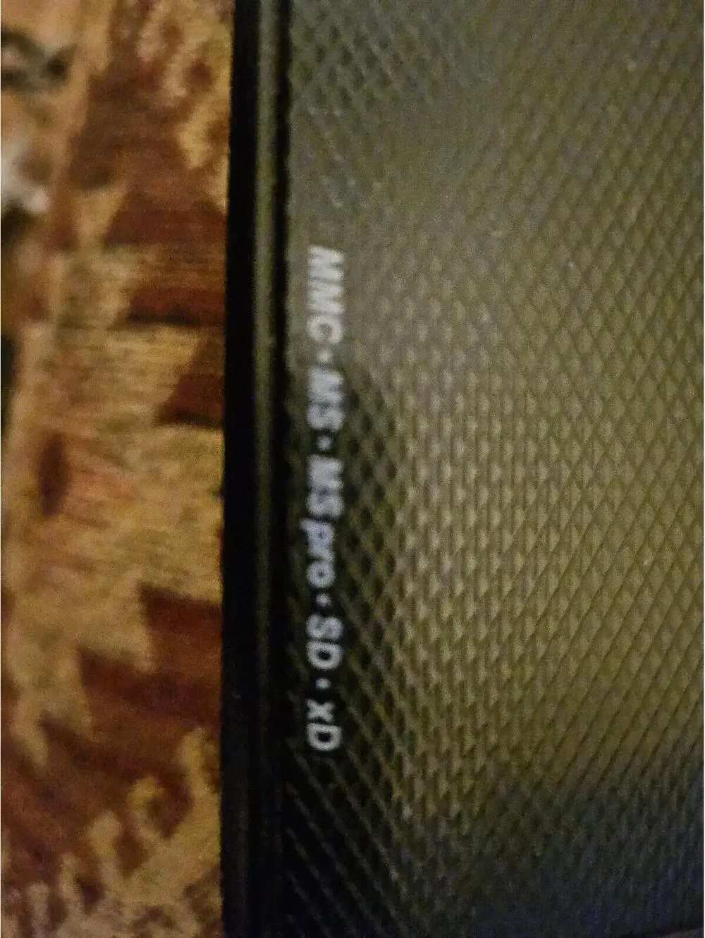 Lenovo Laptop, NO POWER SUPPLY to test. Might work or for parts. ?GB ?Ram